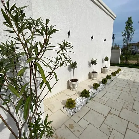 Ilios Adult Only בית הארחה 4*